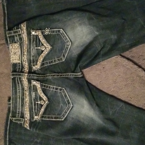 Womens Miss Me Jeans - Picture 2 of 3